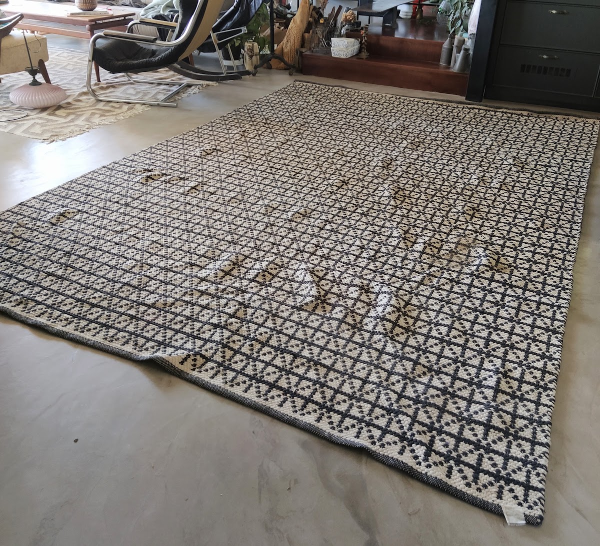 שטיח אריגה גדול